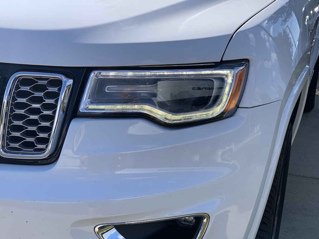 Used 2017 Jeep Grand Cherokee Overland SUV