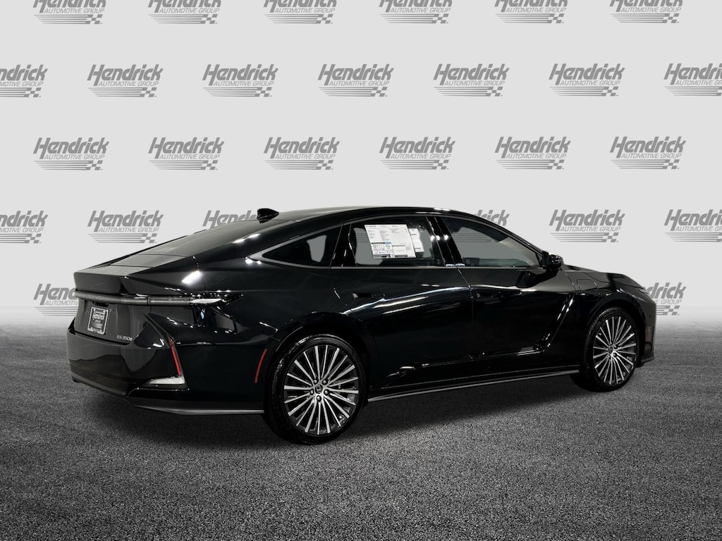 New 2026 Lexus ES 350e Luxury SEDAN