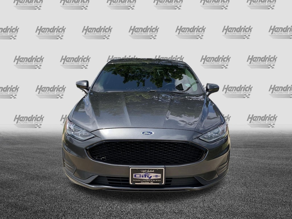Used 2019 Ford Fusion SE Sedan