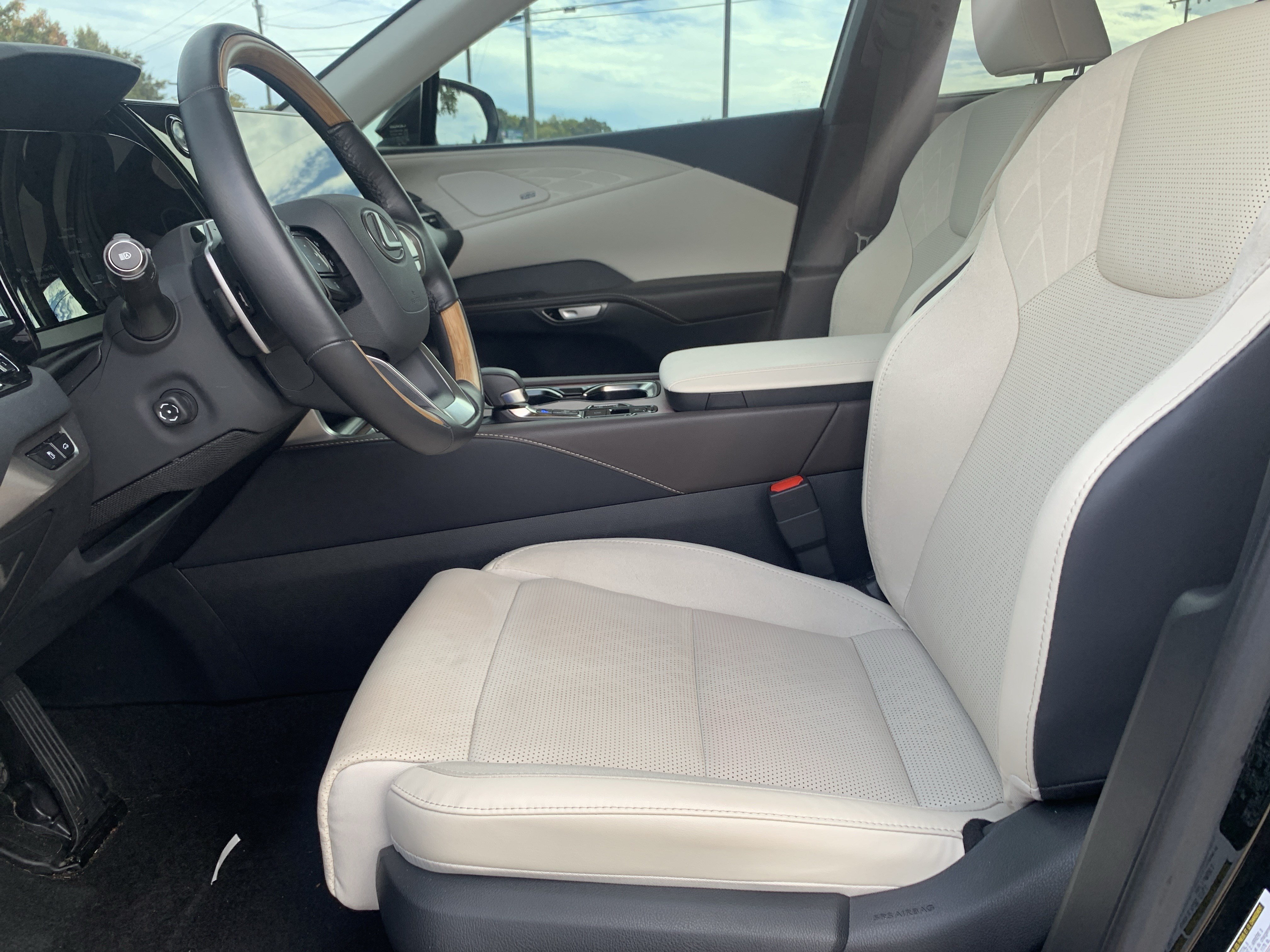 Used 2026 Lexus RX 450h+ Luxury SUV