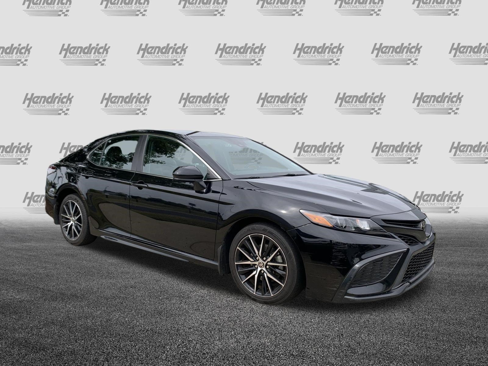 Used 2021 Toyota Camry SE Sedan