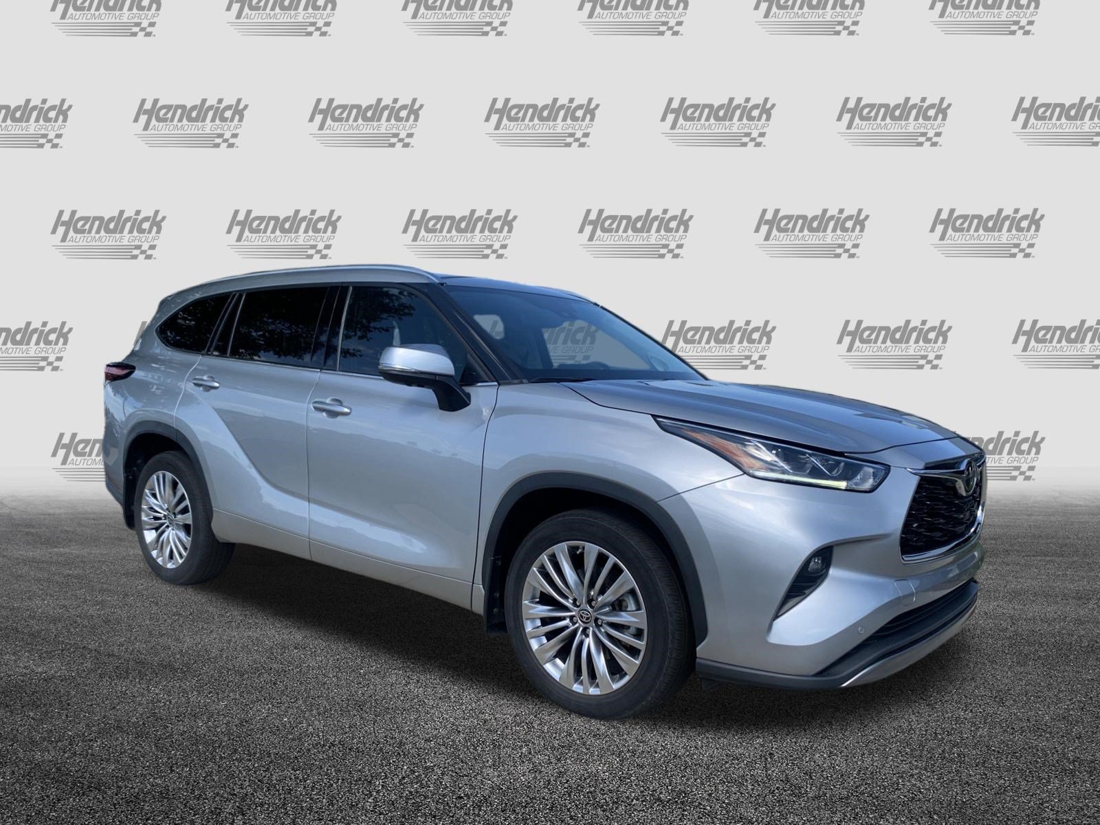Used 2024 Toyota Highlander Platinum SUV