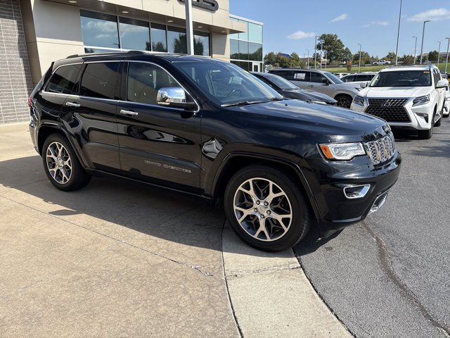 Used 2020 Jeep Grand Cherokee Overland with VIN 1C4RJFCG9LC304866 for sale in Kansas City