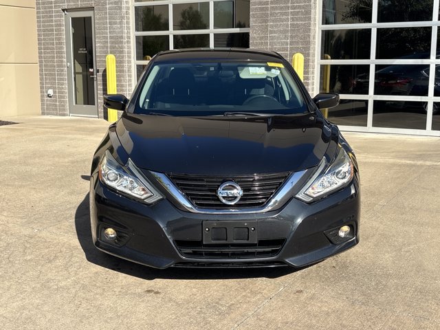 Used 2017 Nissan Altima 2.5 SV Sedan