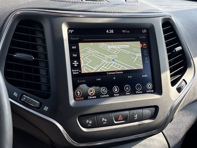 Used 2023 Jeep Cherokee Altitude Lux SUV