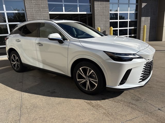 Used 2023 Lexus RX 350 with VIN 2T2BAMCA8PC035317 for sale in Kansas City