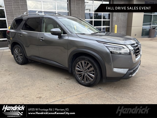 Used 2023 Nissan Pathfinder SL SUV