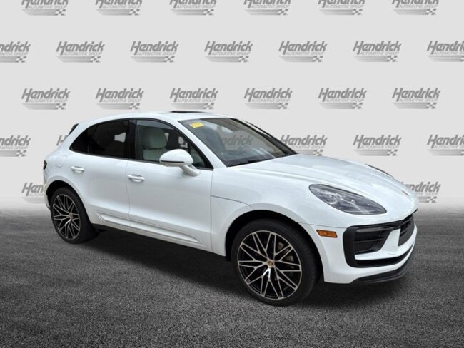 2023 Porsche Macan SUV