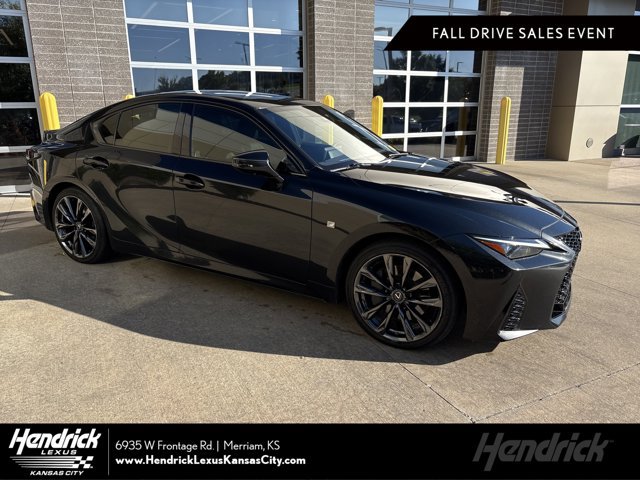 2021 Lexus IS