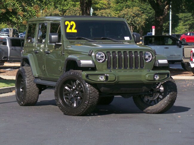 2022 Jeep Wrangler Unlimited Sahara Altitude Convertible