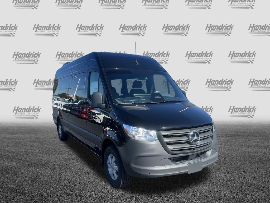 New 2026 Mercedes-Benz Sprinter Passenger Van 2500 High Roof I4 Diesel 170 RWD Van