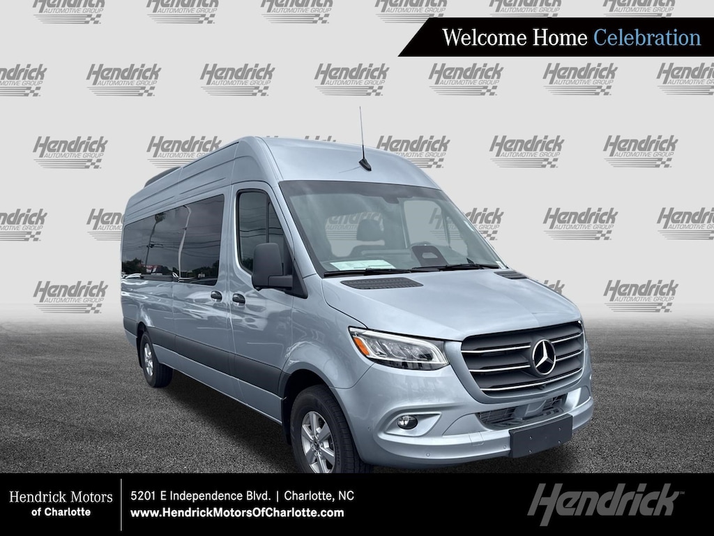 New 2026 Mercedes-Benz Sprinter Passenger Van 2500 High Roof I4 Diesel 170 RWD Van