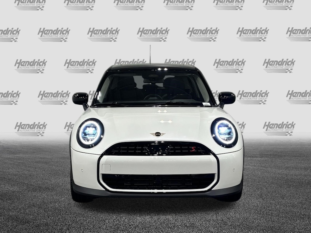 New 2027 MINI 4 Door Signature Plus Hatchback