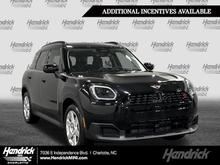 2027 MINI Countryman Signature Plus SUV