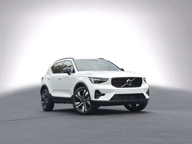 2026 Volvo XC40 Ultra SUV