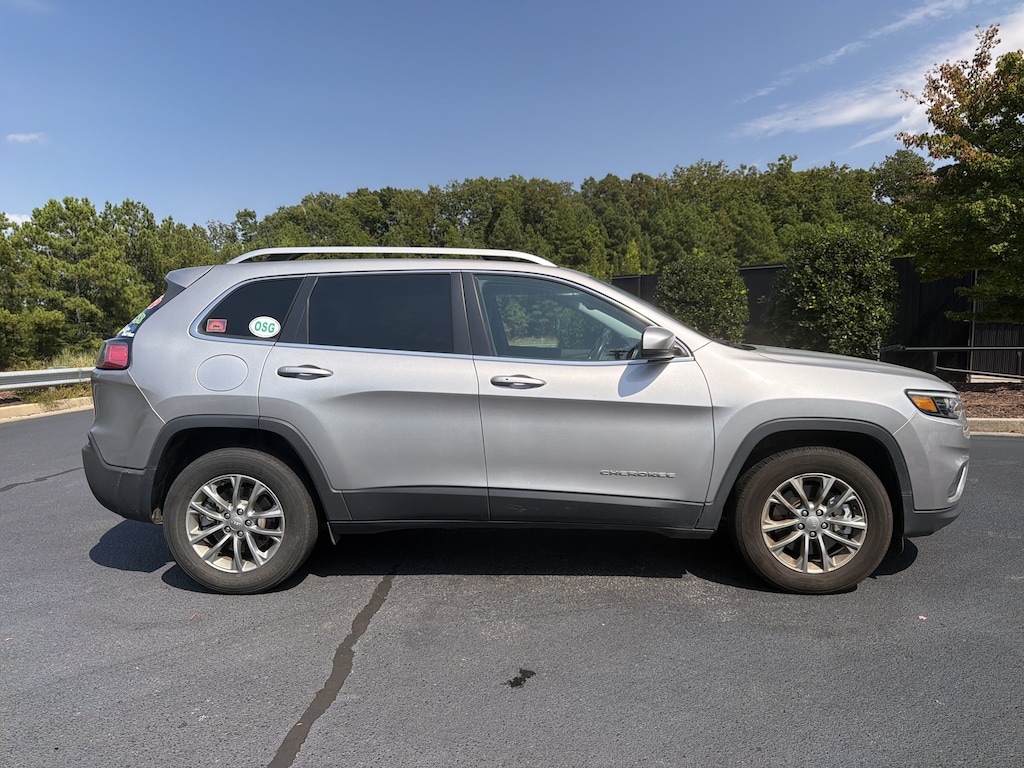Used 2019 Jeep Cherokee Latitude Plus SUV