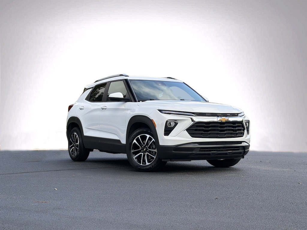 Used 2025 Chevrolet Trailblazer LT SUV