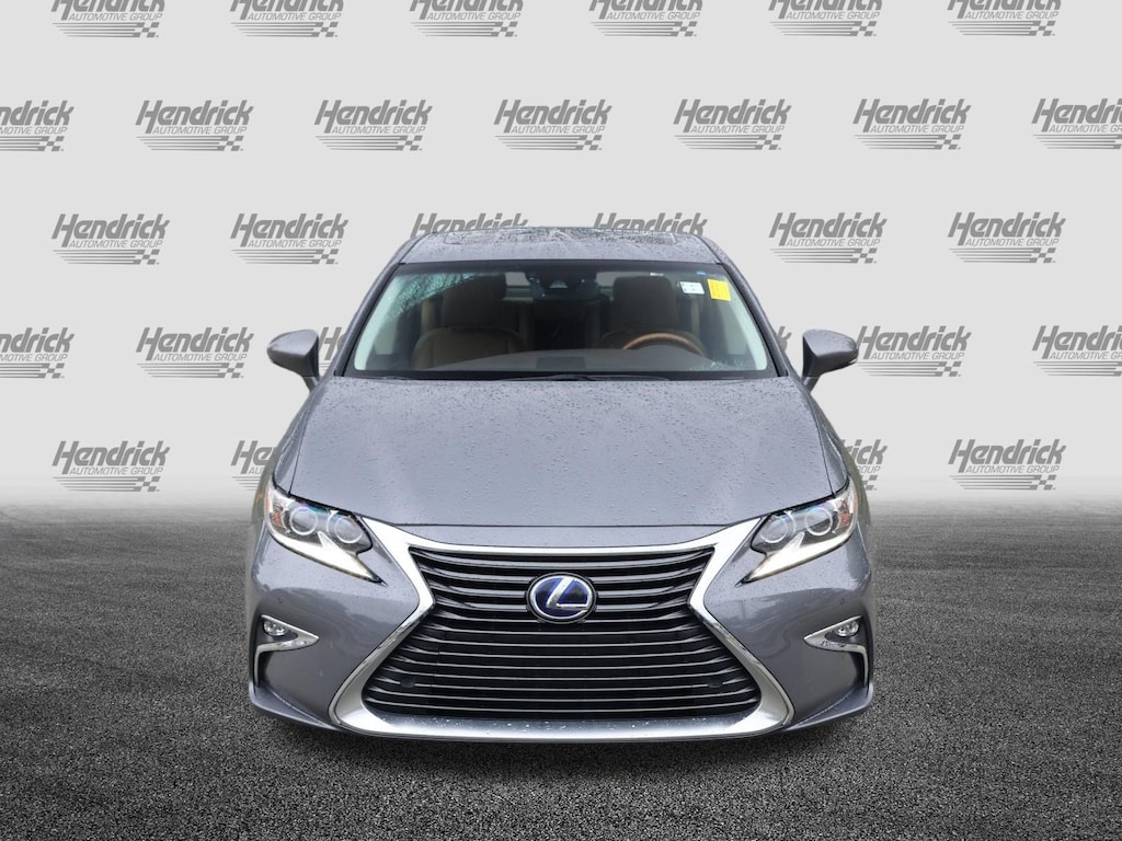 Used 2016 Lexus ES 300h Hybrid Sedan