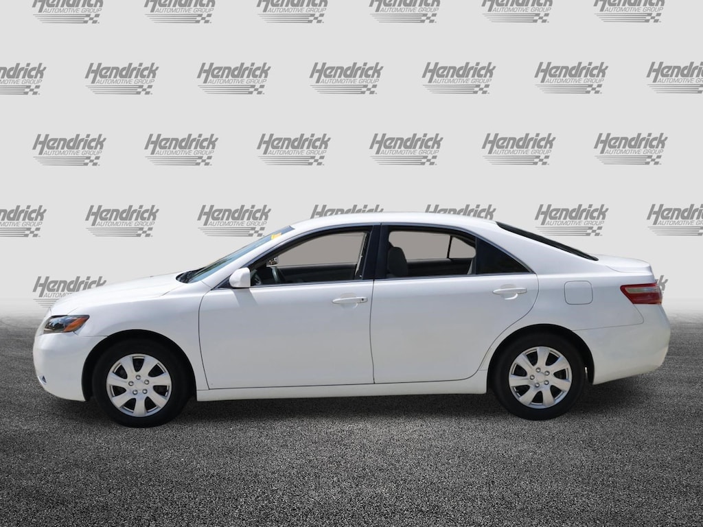 Used 2009 Toyota Camry LE Sedan