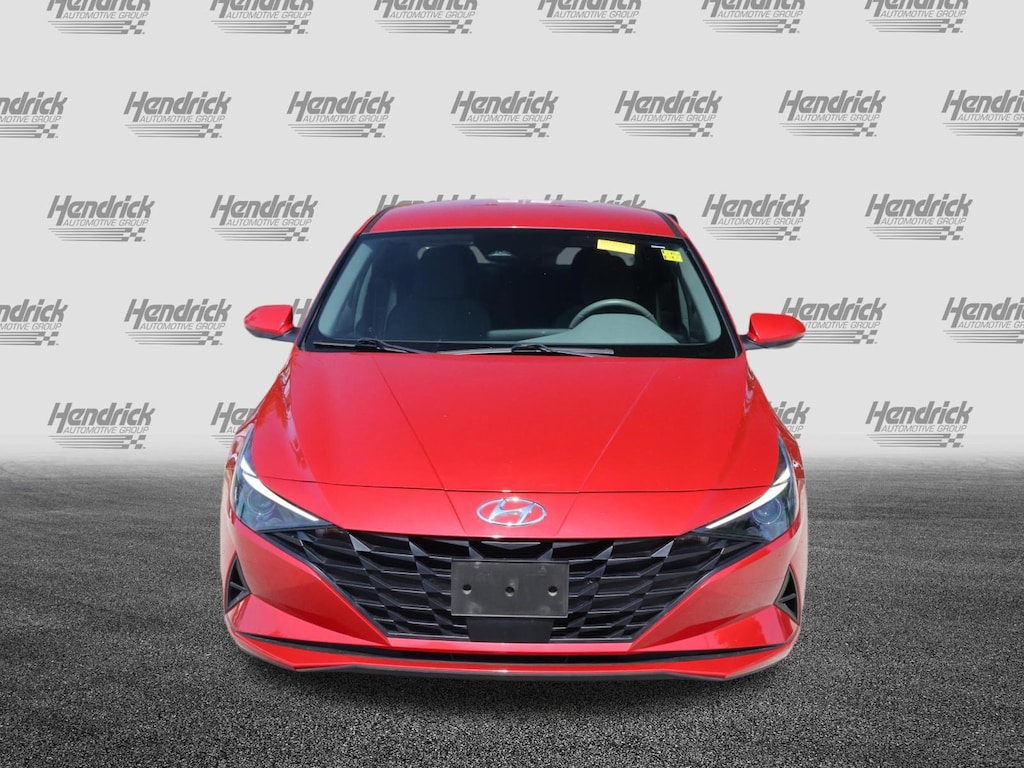 Used 2023 Hyundai Elantra SEL Sedan