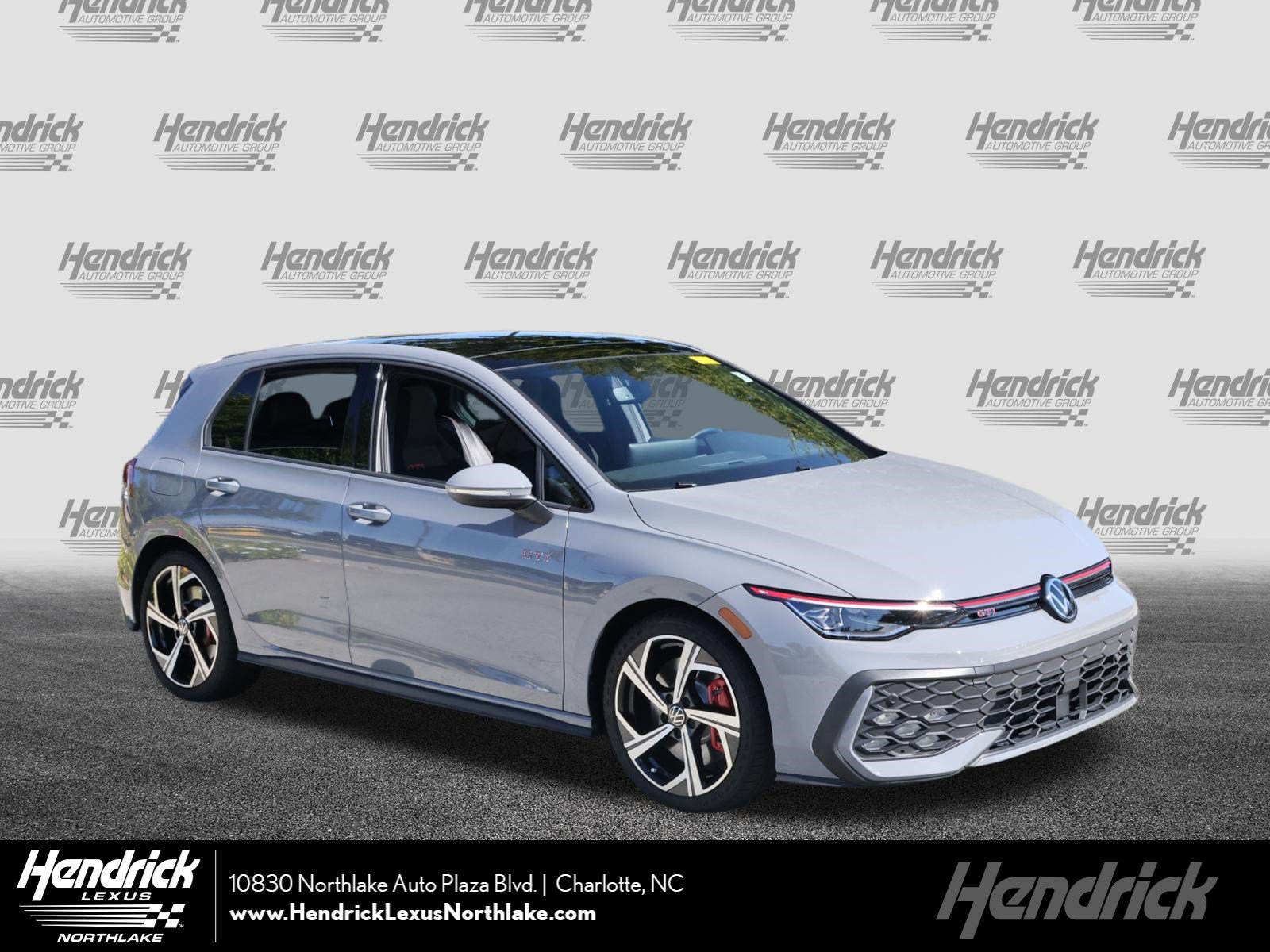 Used 2025 Volkswagen Golf GTI SE Hatchback