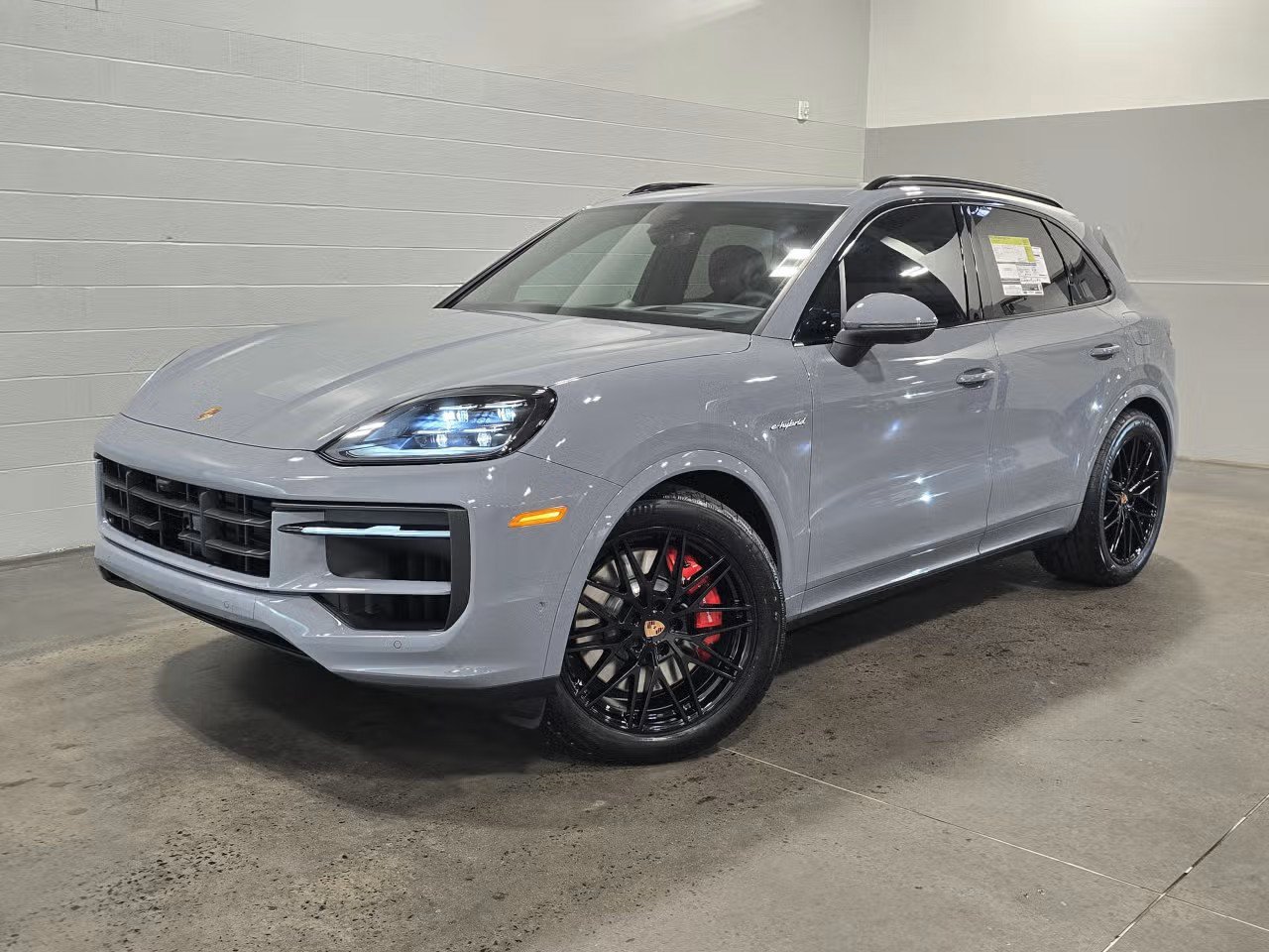  Porsche Cayenne E-Hybrid