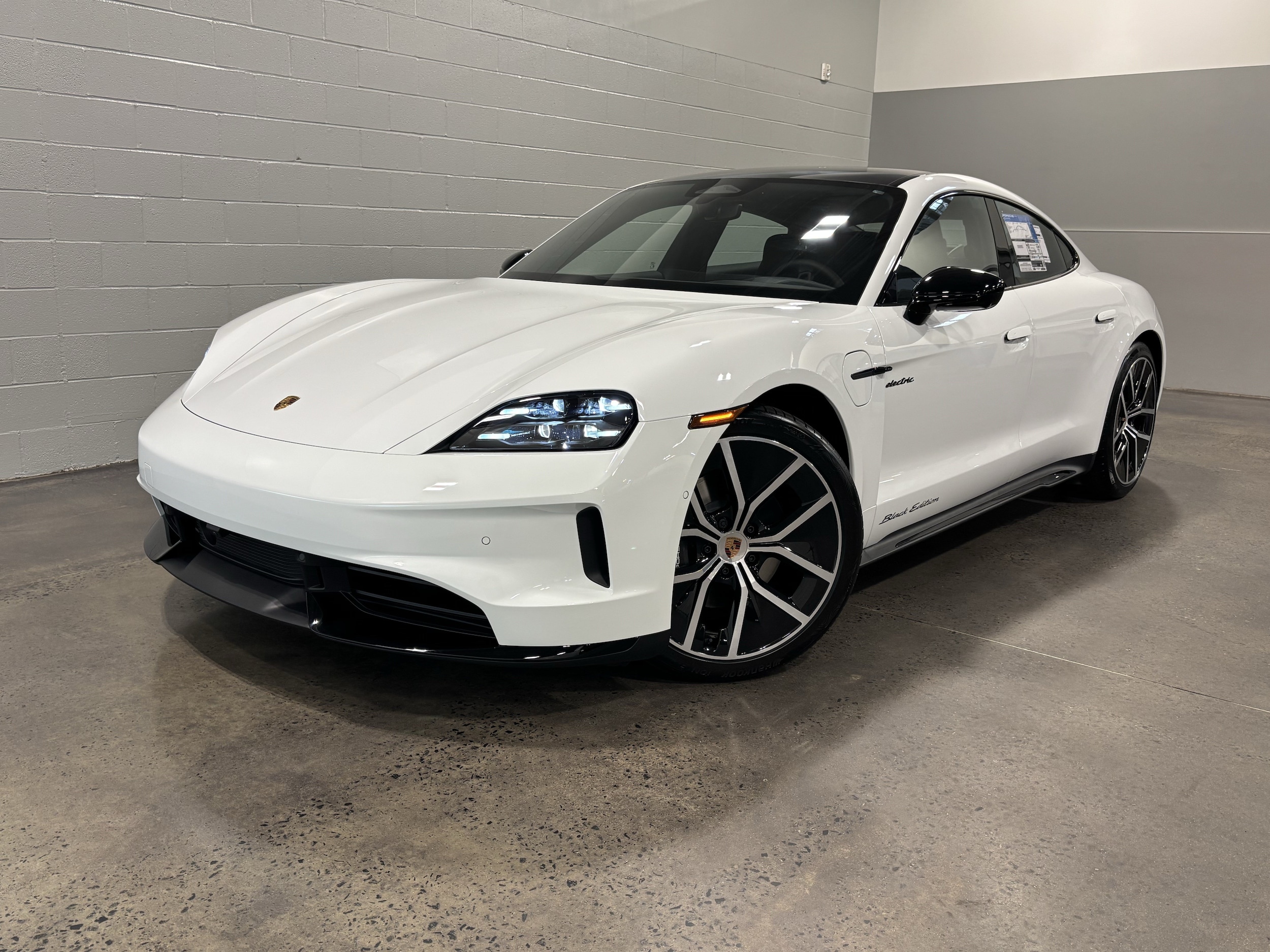 2026 Porsche Taycan 4 Black Edition