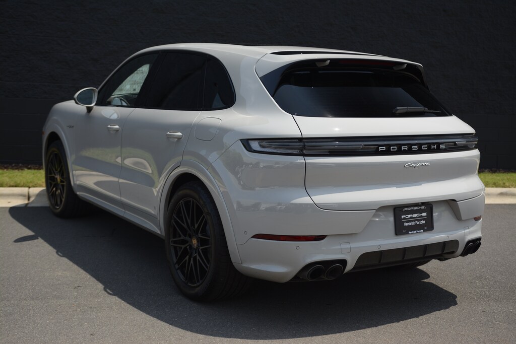 Certified 2025 Porsche Cayenne E-Hybrid SUV