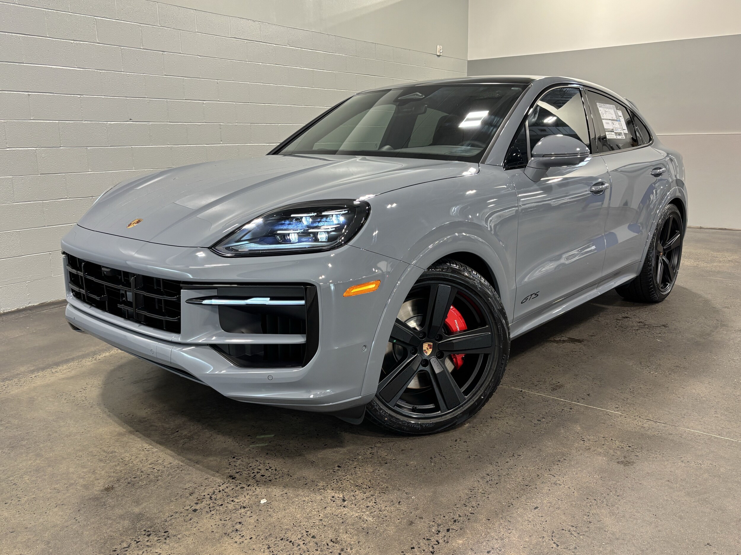 2026 Porsche Cayenne Coupe GTS