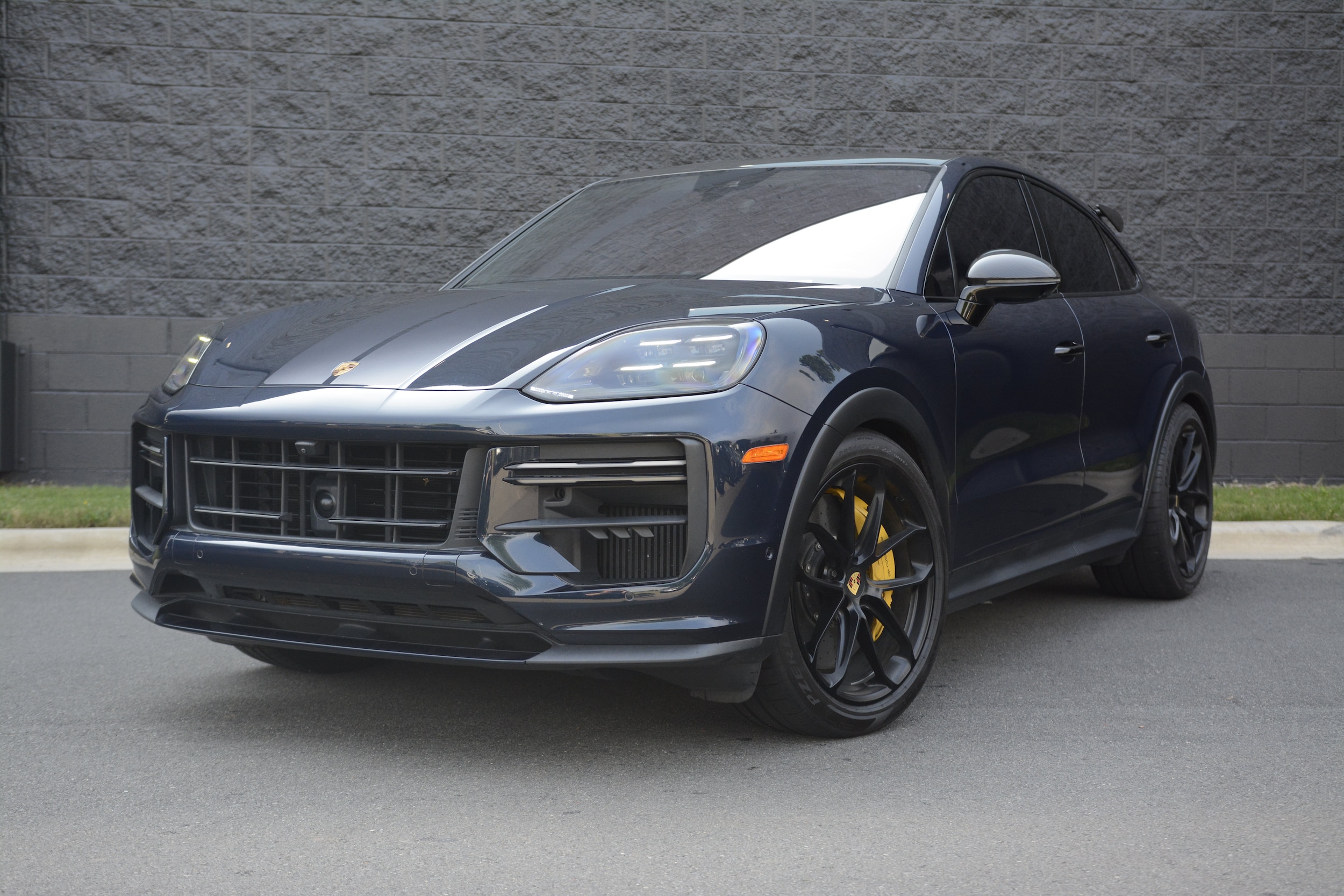 2024 Porsche Cayenne Coupe Turbo GT