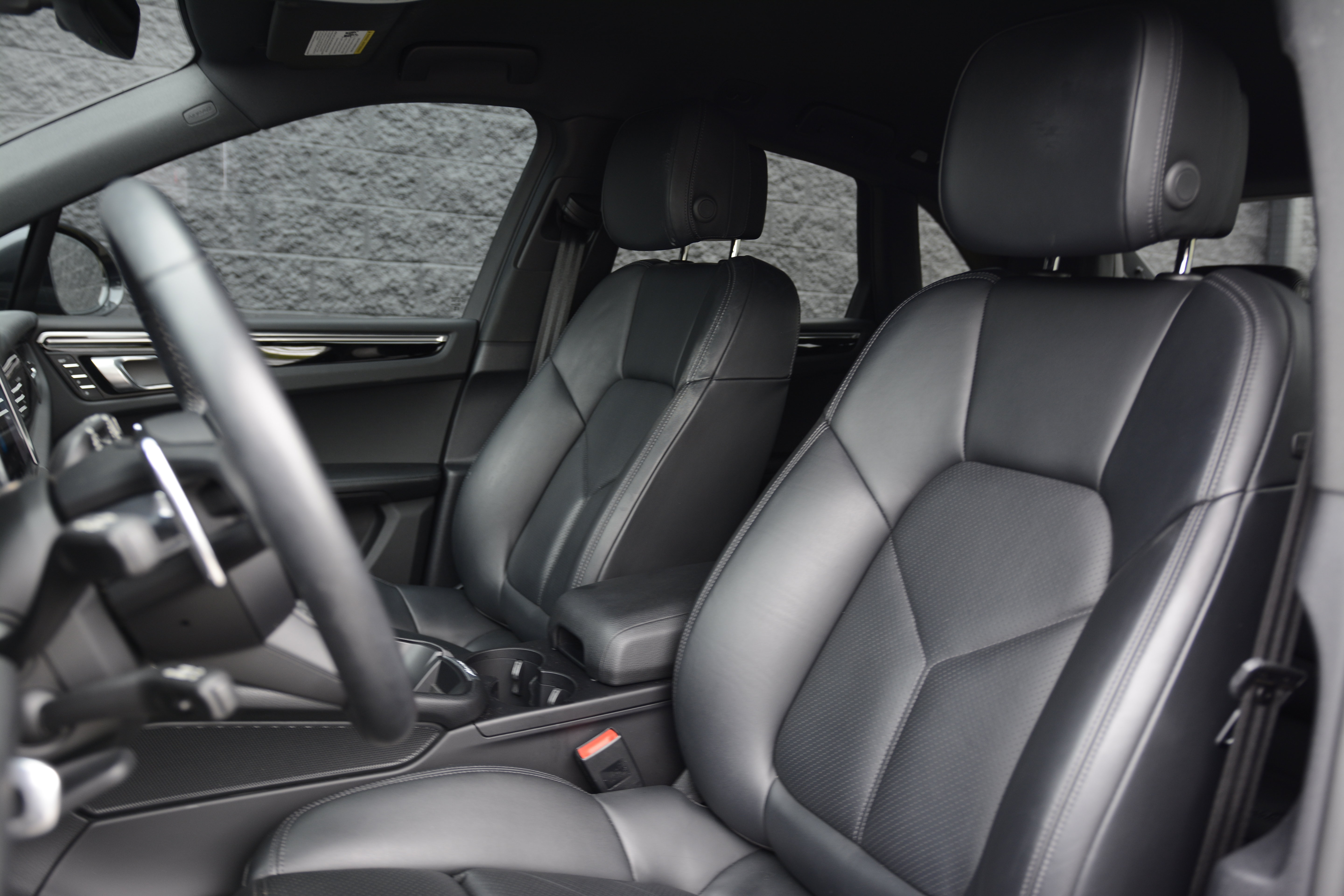 Certified 2023 Porsche Macan SUV