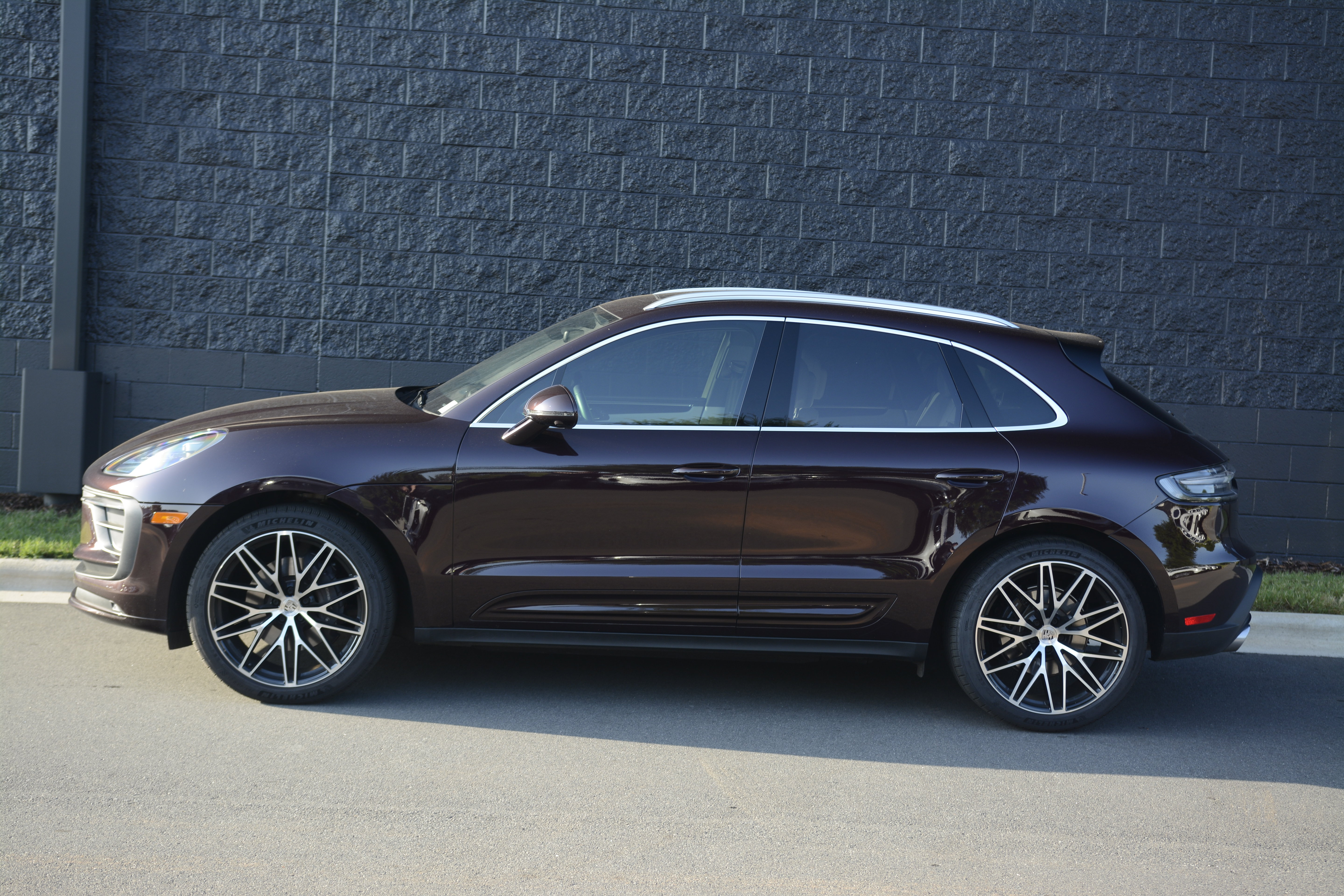 2026 Porsche Macan SUV