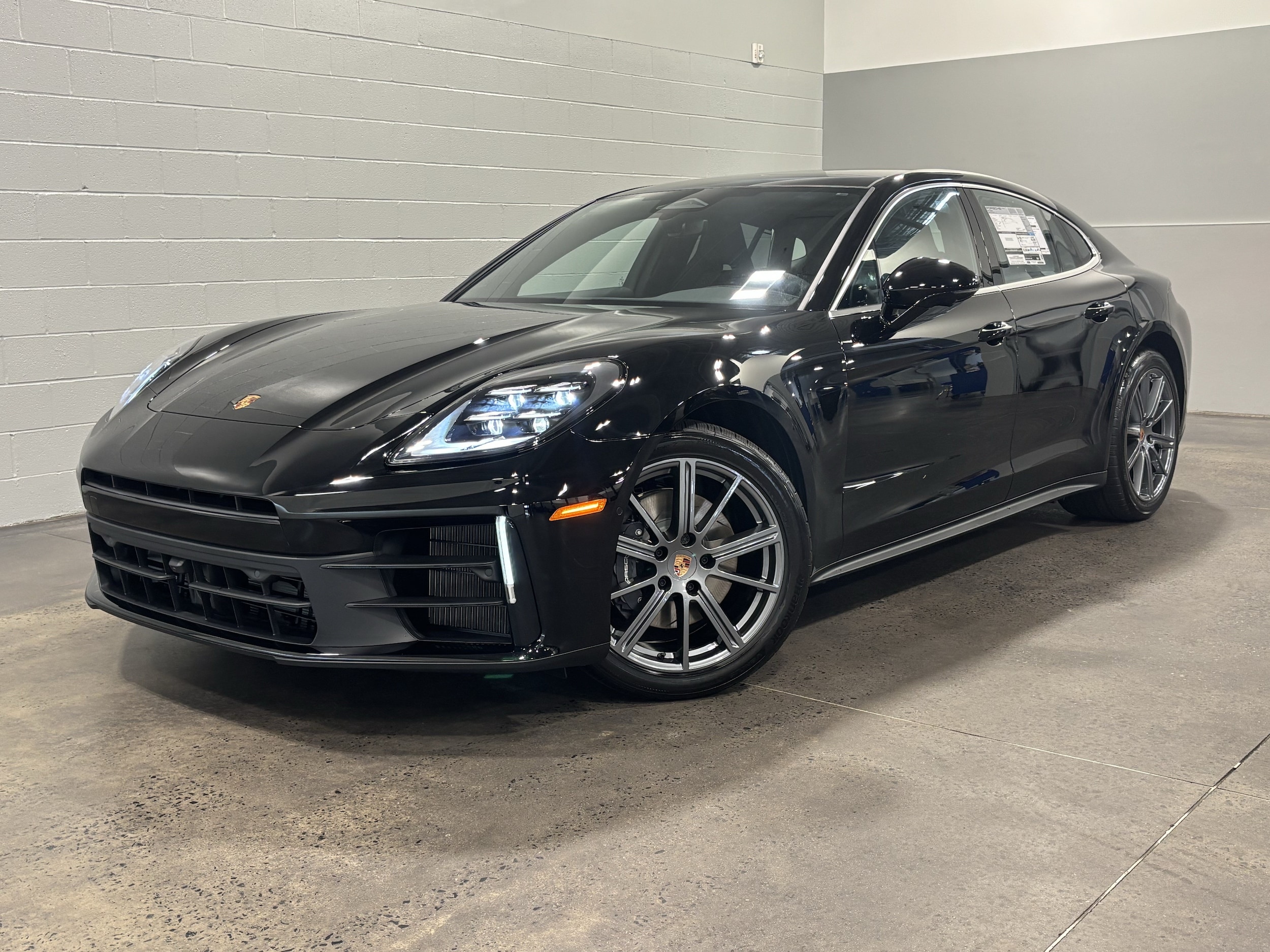 2026 Porsche Panamera 4