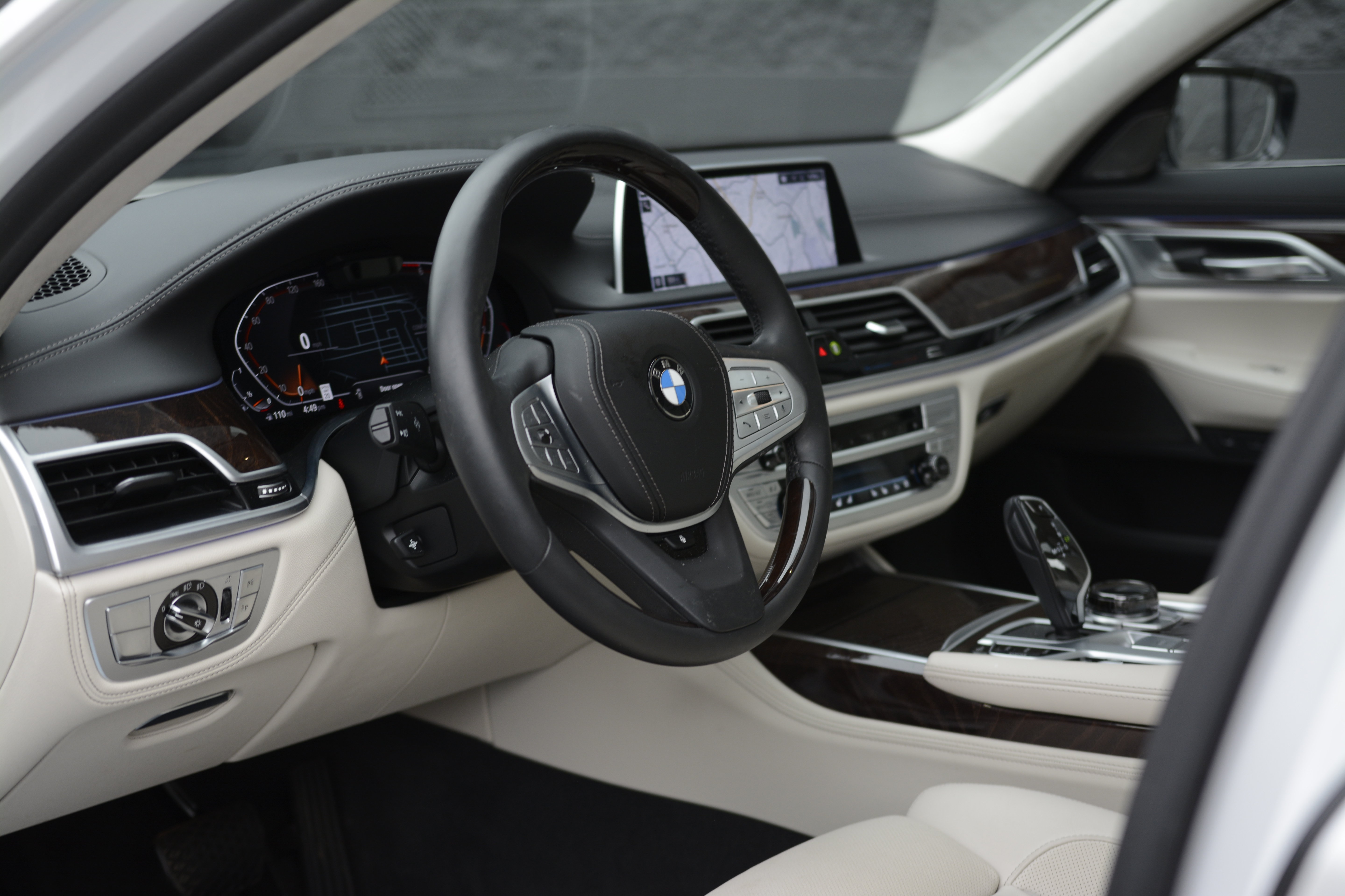 Used 2022 BMW 750i xDrive Sedan