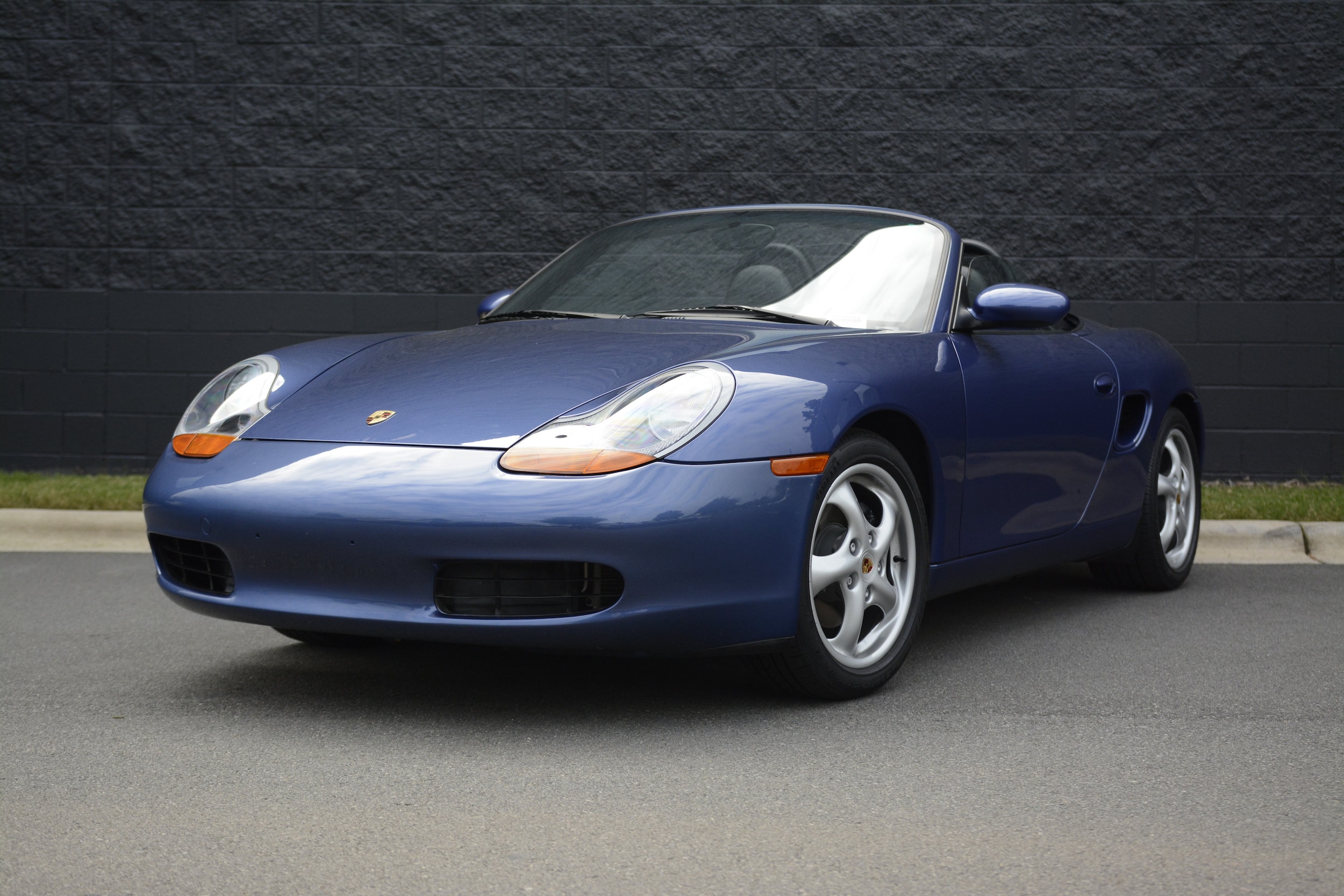 1997 Porsche Boxster Base