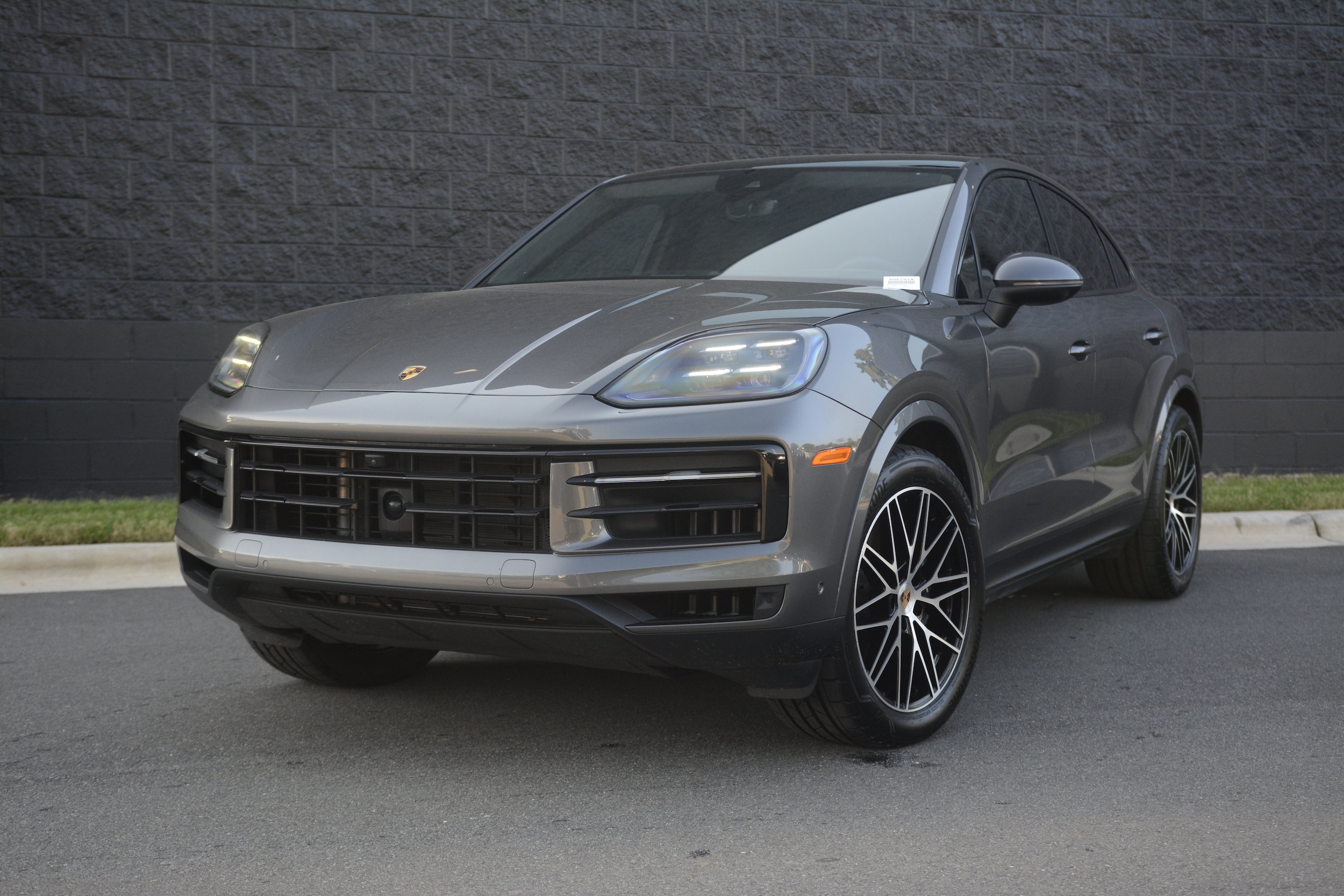 2025 Porsche Cayenne Coupe