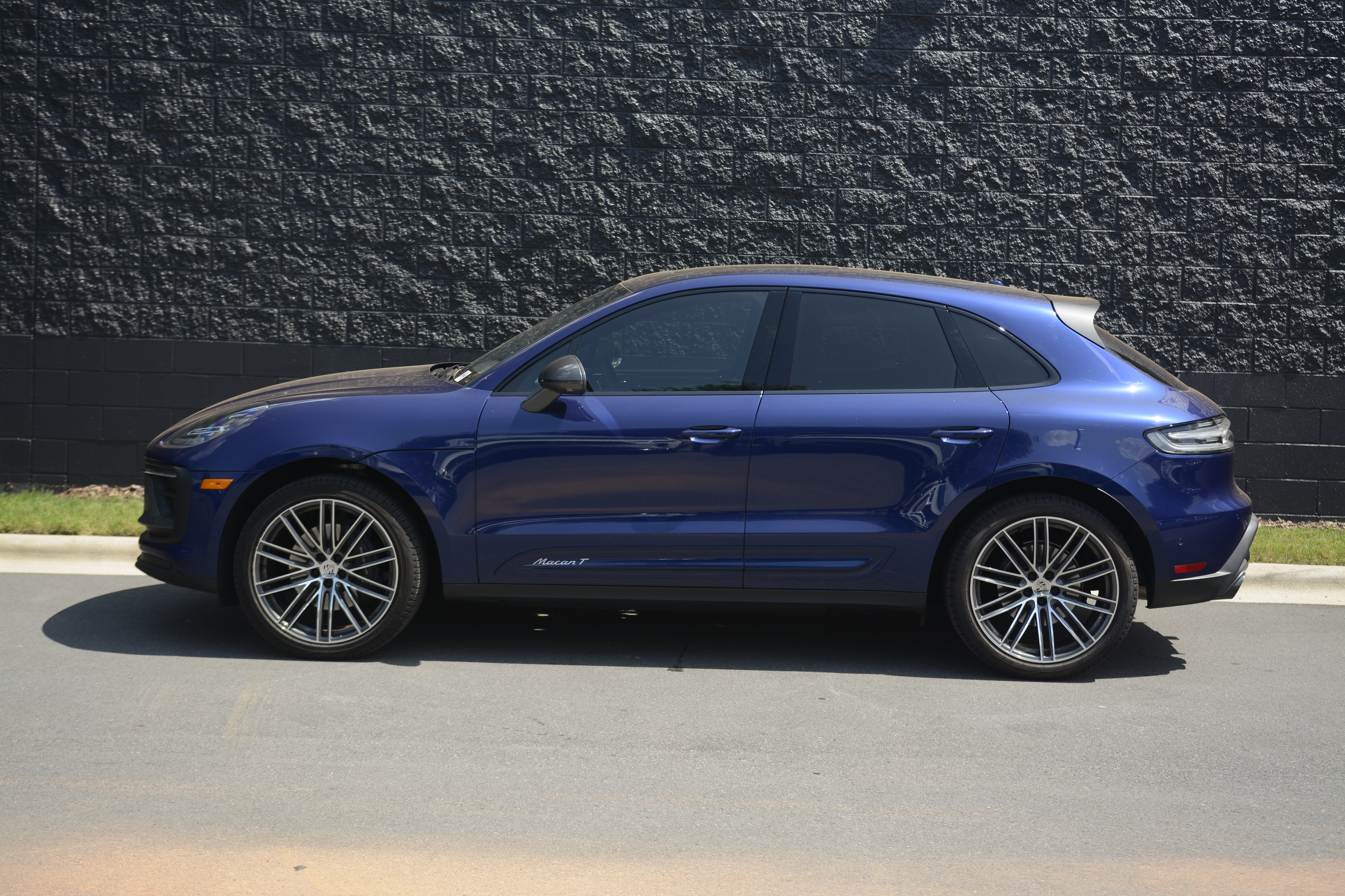 2026 Porsche Macan T SUV