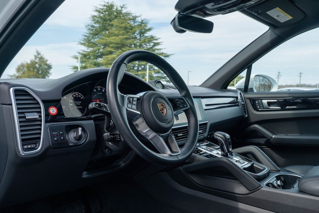 Certified 2023 Porsche Cayenne Platinum Edition Sport Utility