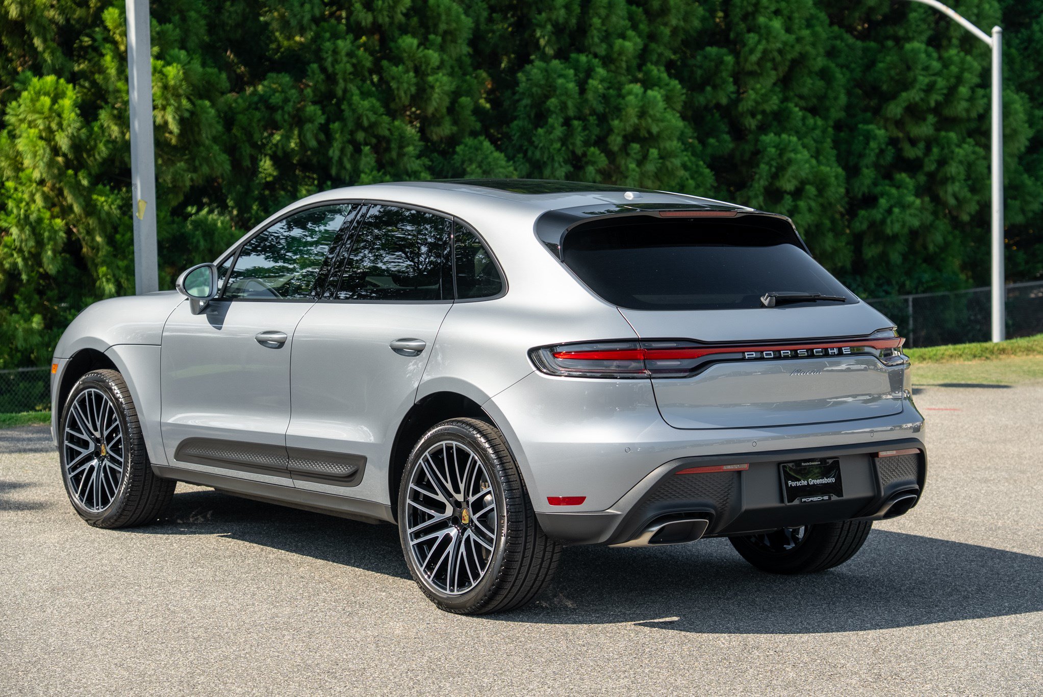 2026 Porsche Macan T Sport Utility