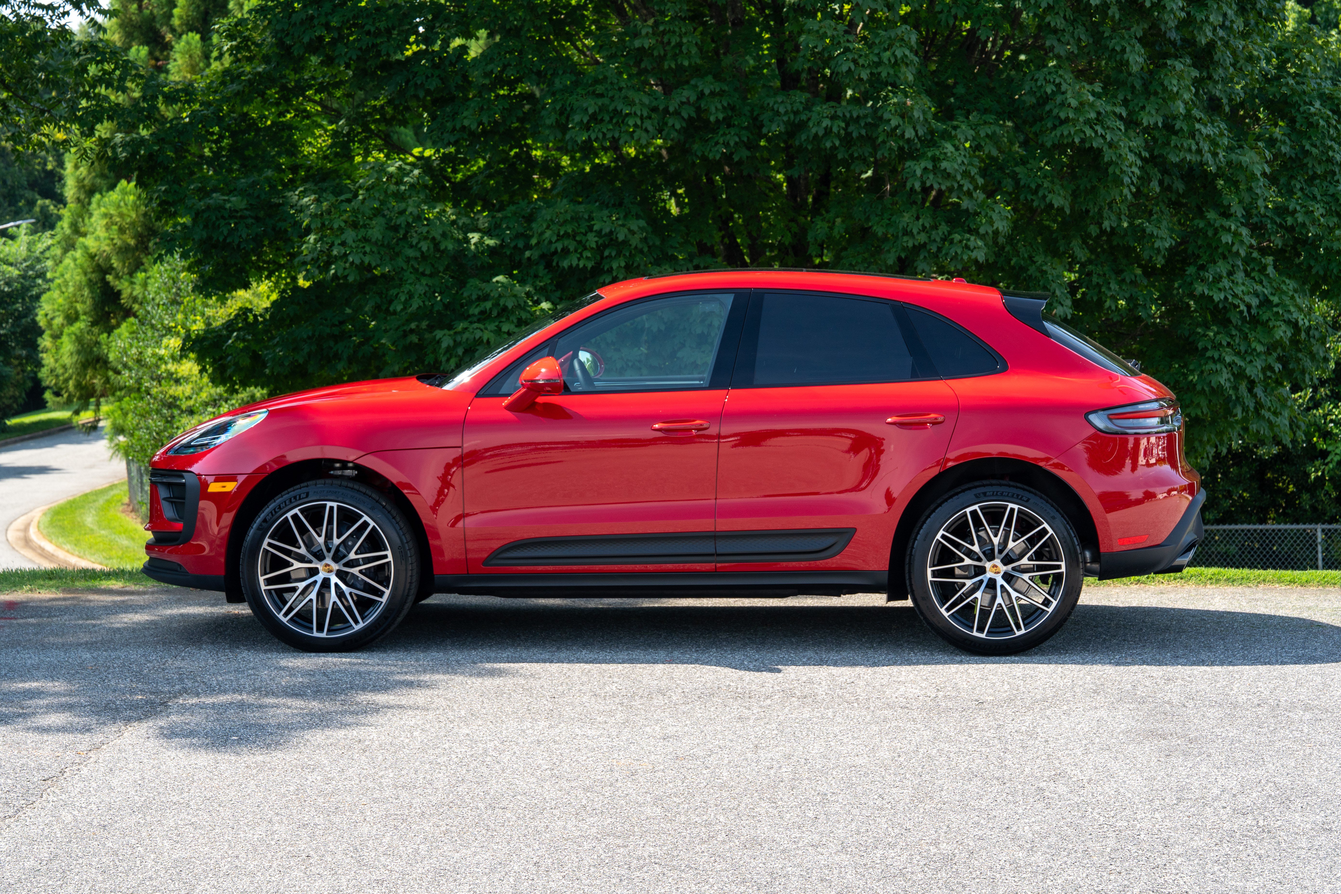 2026 Porsche Macan T Sport Utility