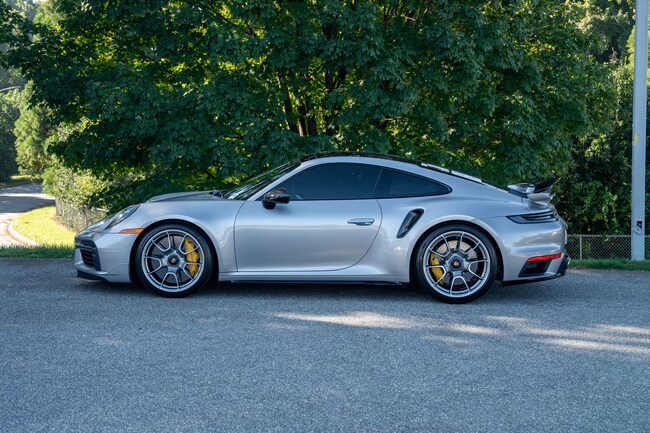 2022 Porsche 911 Turbo S 2dr Car
