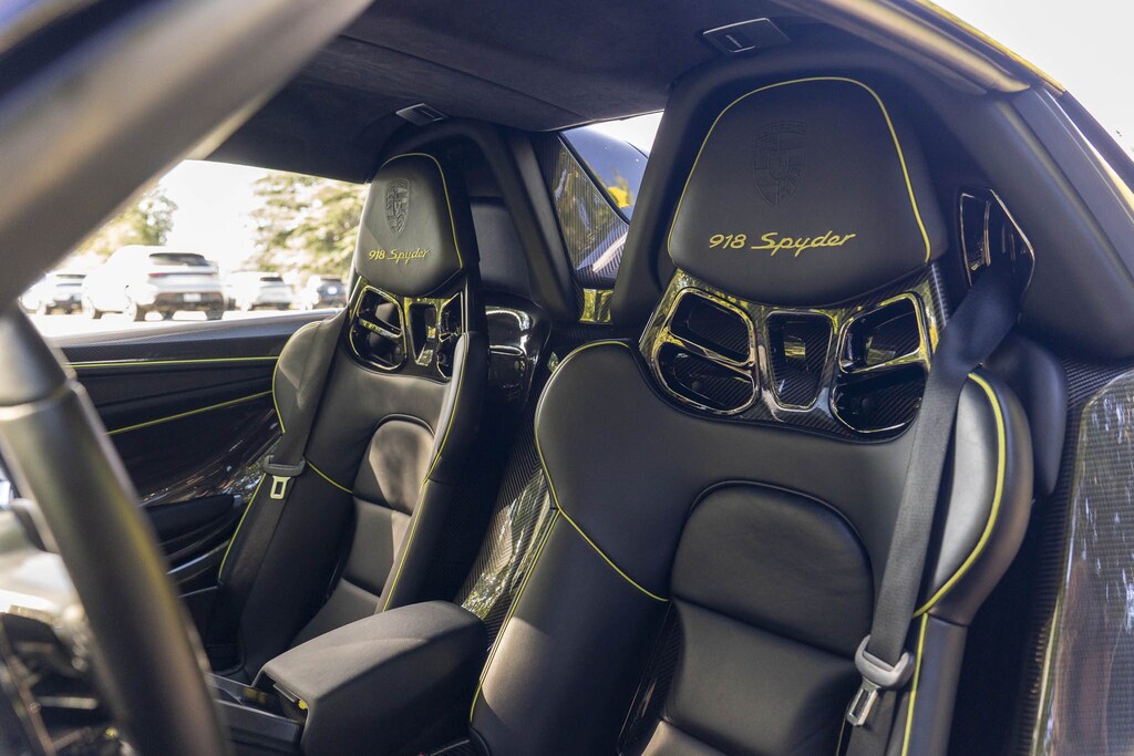 Used 2015 Porsche 918 Spyder Convertible