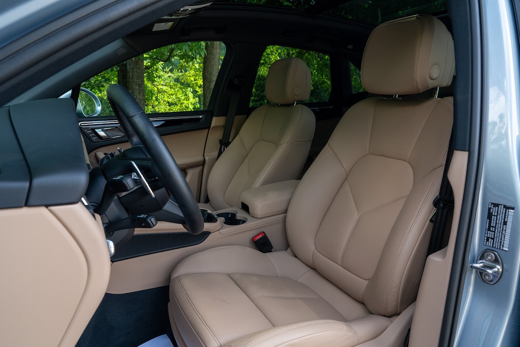 Certified 2026 Porsche Macan Sport Utility