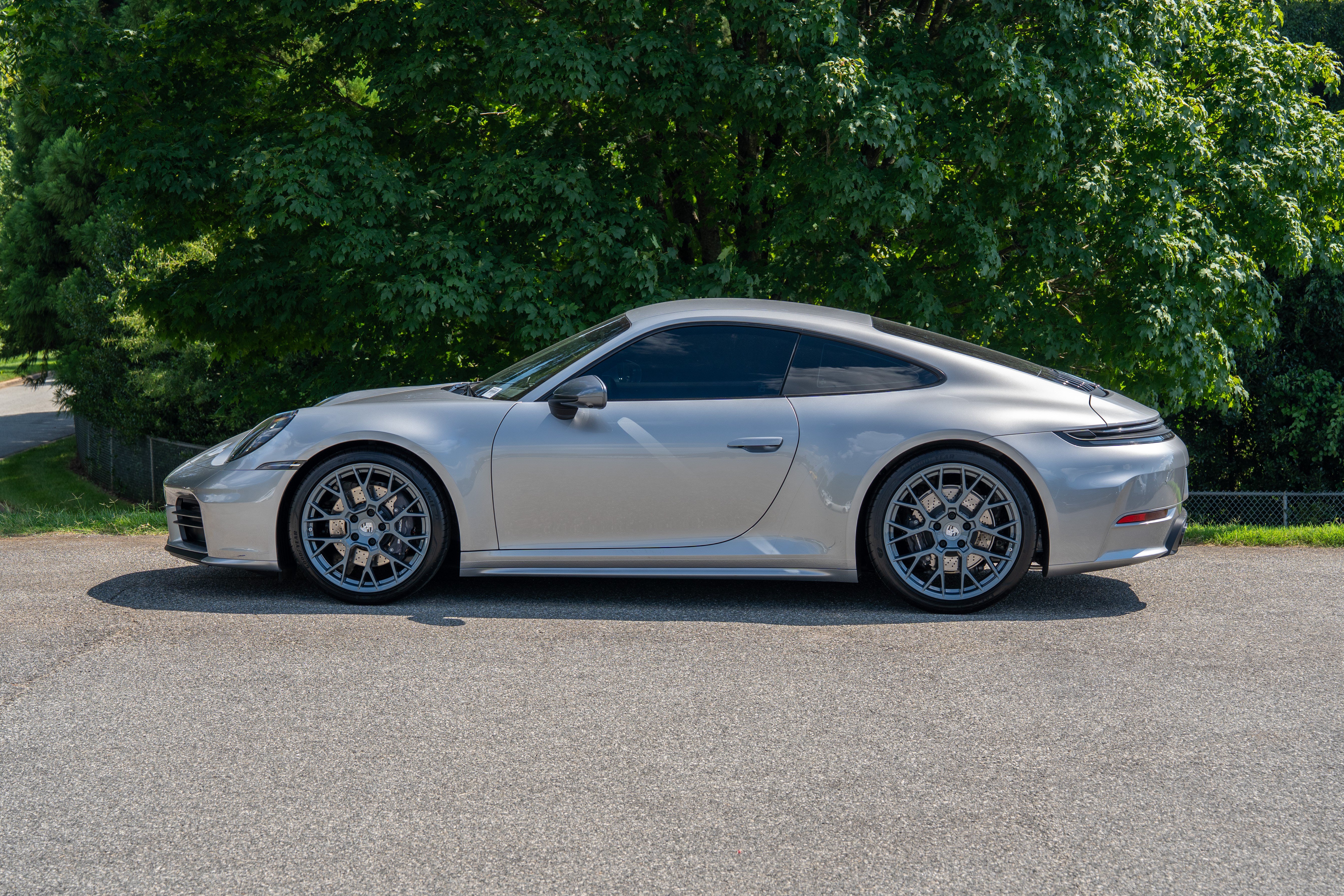 2026 Porsche 911 Carrera T 2dr Car