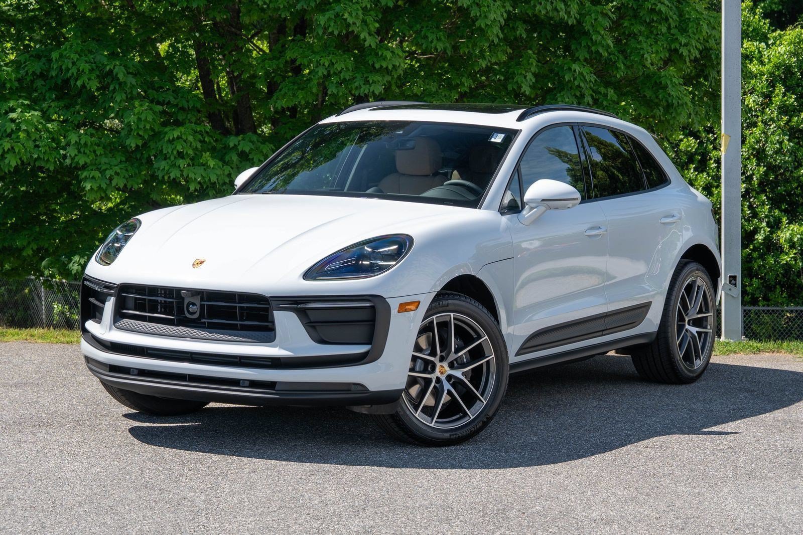 2026 Porsche Macan Sport Utility