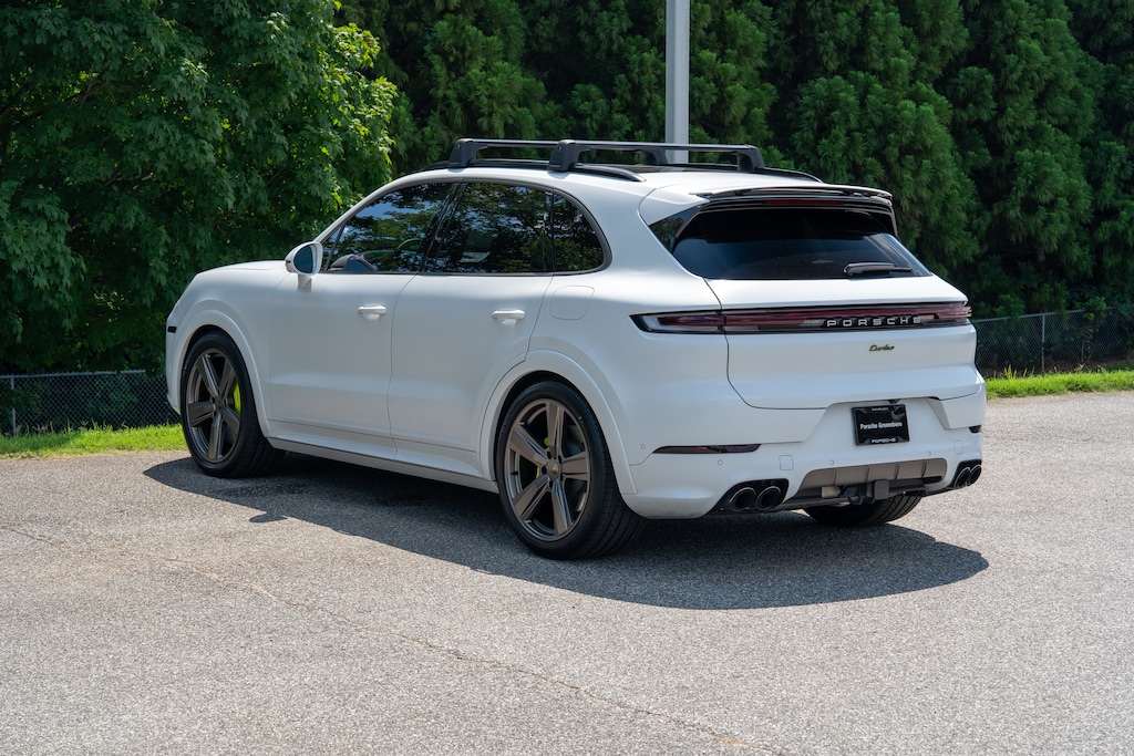 Certified 2025 Porsche Cayenne Turbo E-Hybrid Sport Utility