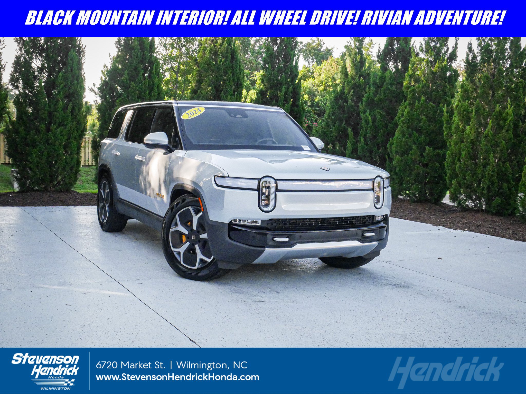 2024 Rivian R1S Adventure
