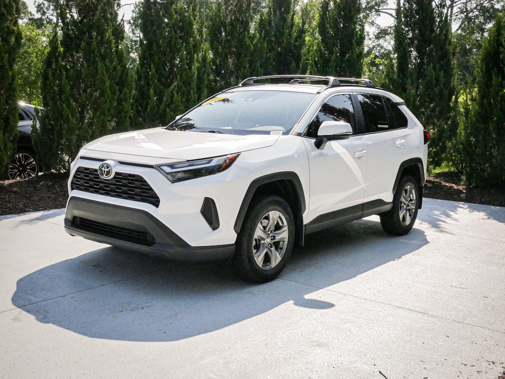 Used 2024 Toyota RAV4 XLE SUV