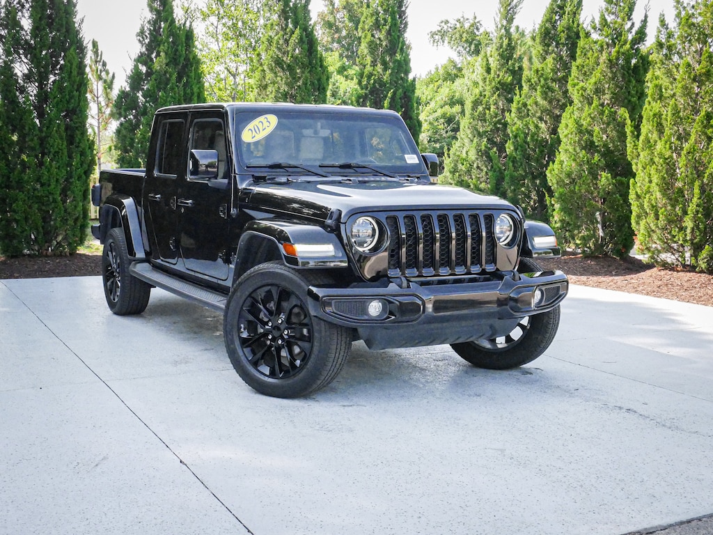 Used 2023 Jeep Gladiator High Altitude Pickup