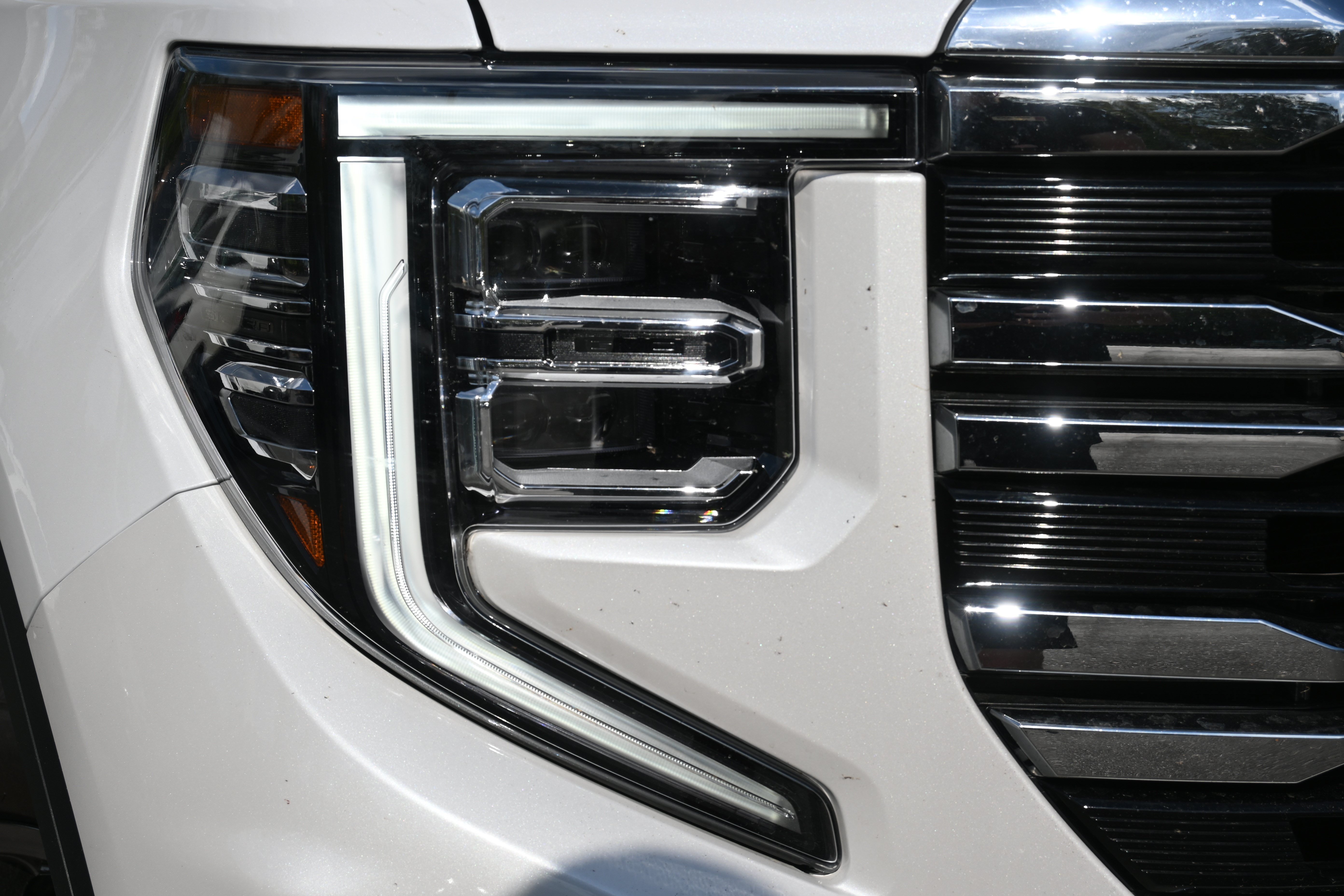 Used 2025 GMC Sierra 1500 SLT Pickup